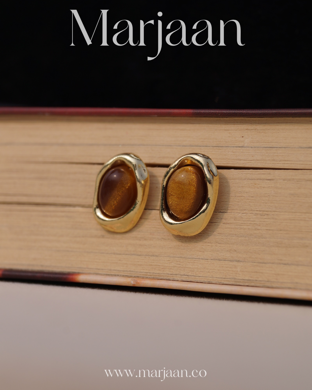 Carnelian Studs