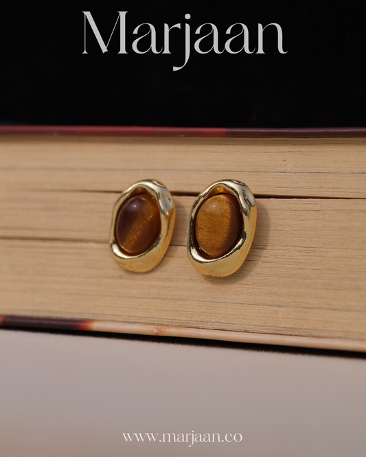 Carnelian Studs