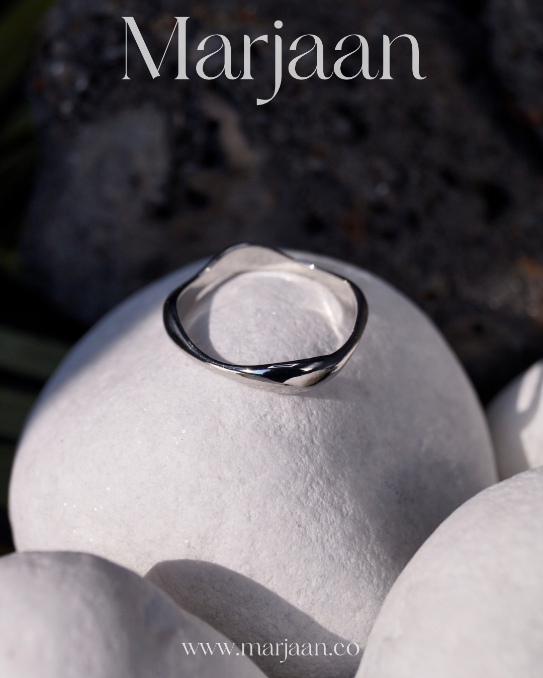 Round Ripple Ring