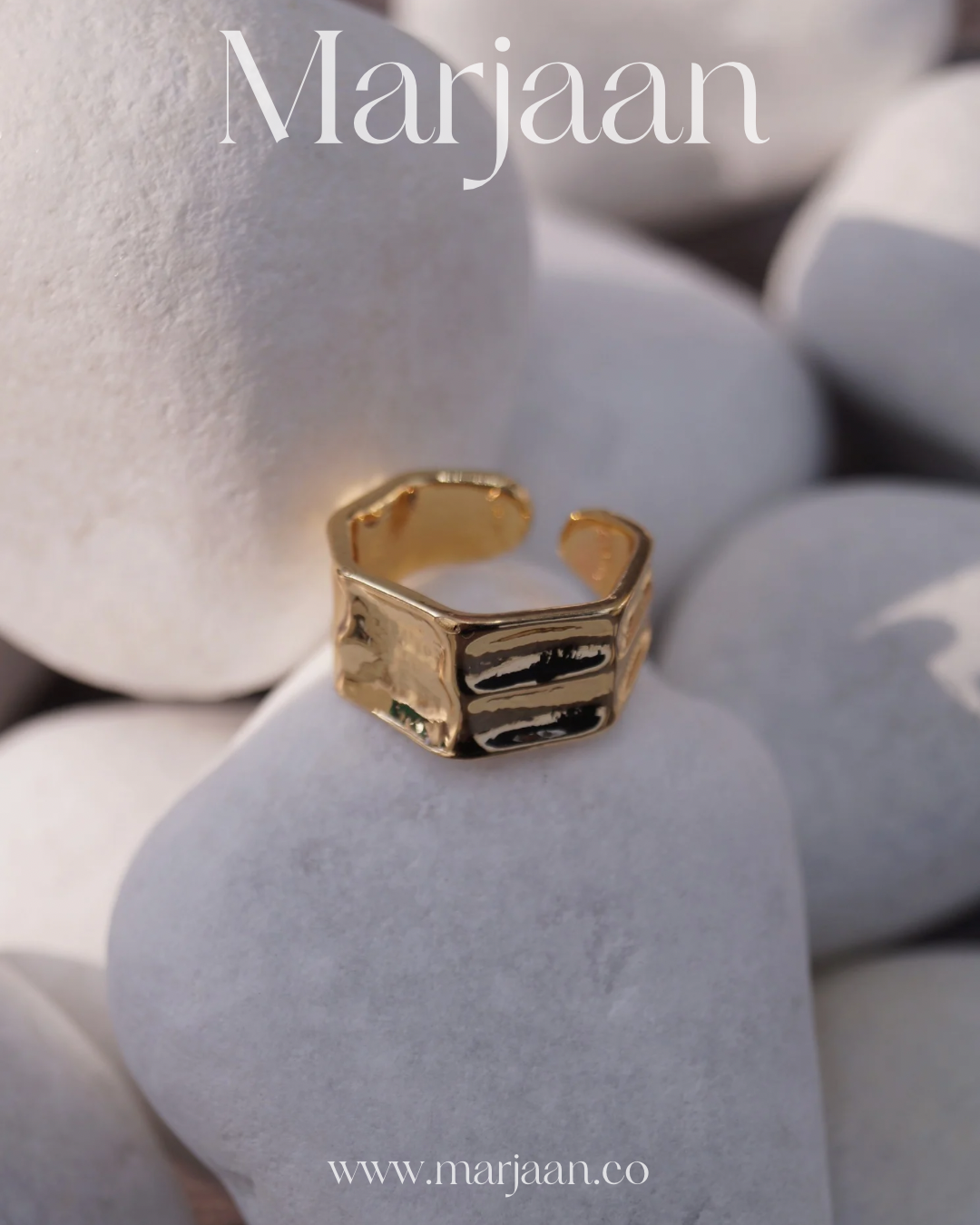 Chunky Sculpted Band