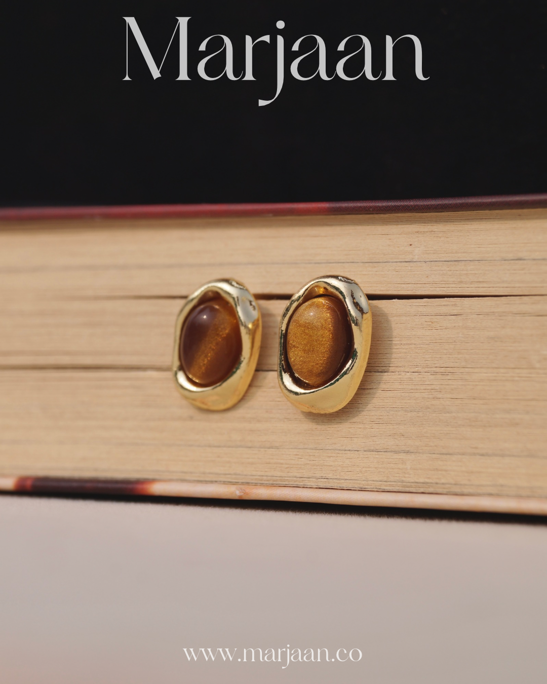 Carnelian Studs