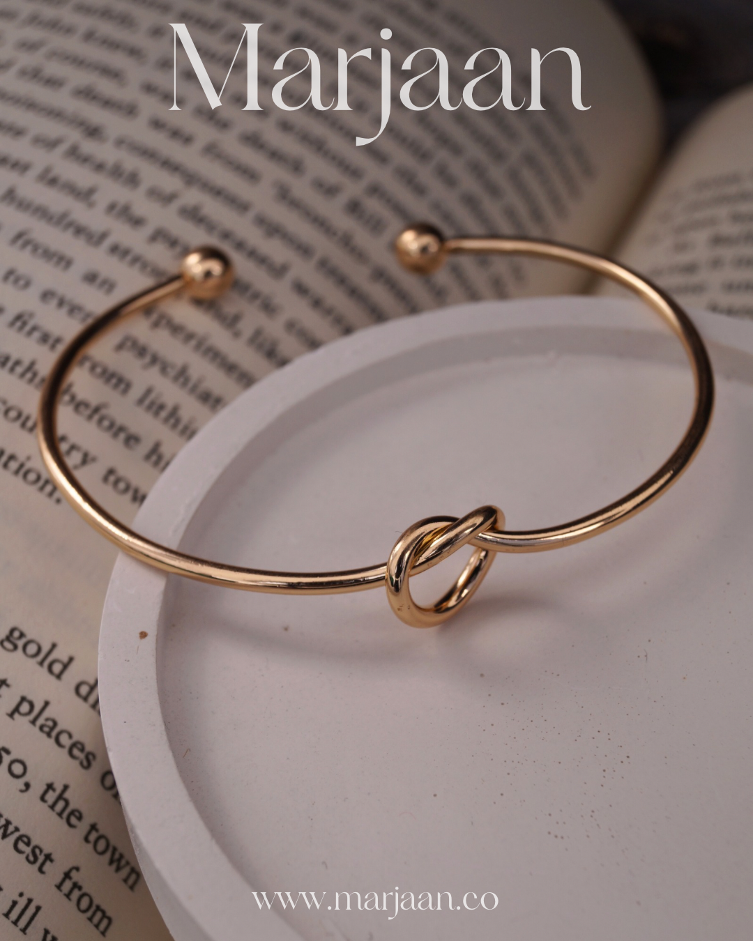 Knot Cuff (Gold)