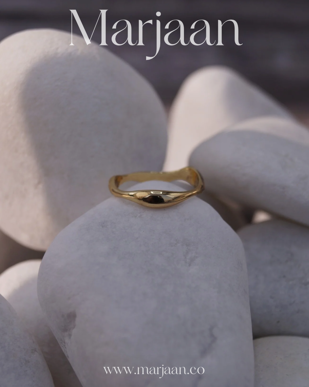 Round Ripple Ring