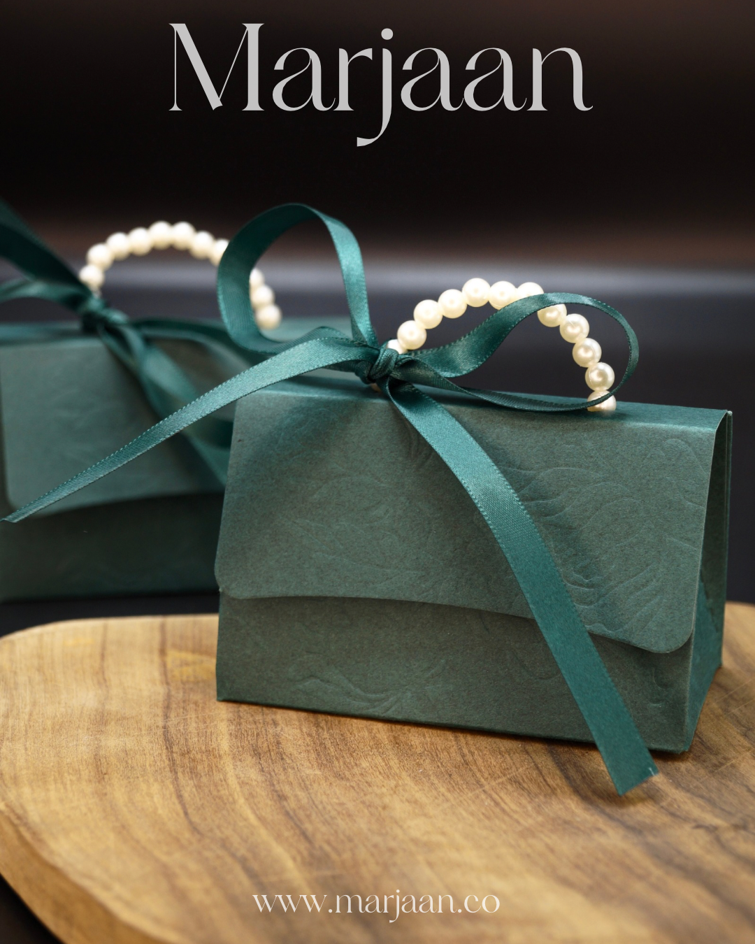 Green Pearl Floral Giftbox - S