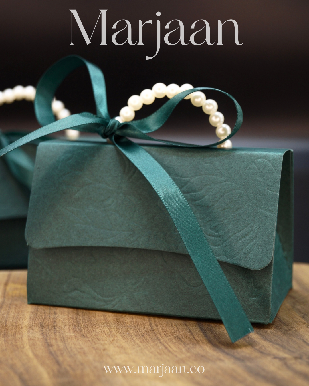 Green Pearl Floral Giftbox - S