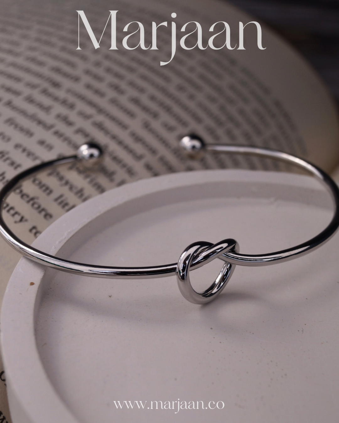 Knot Cuff (Silver)