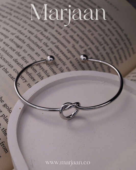 Knot Cuff (Silver)