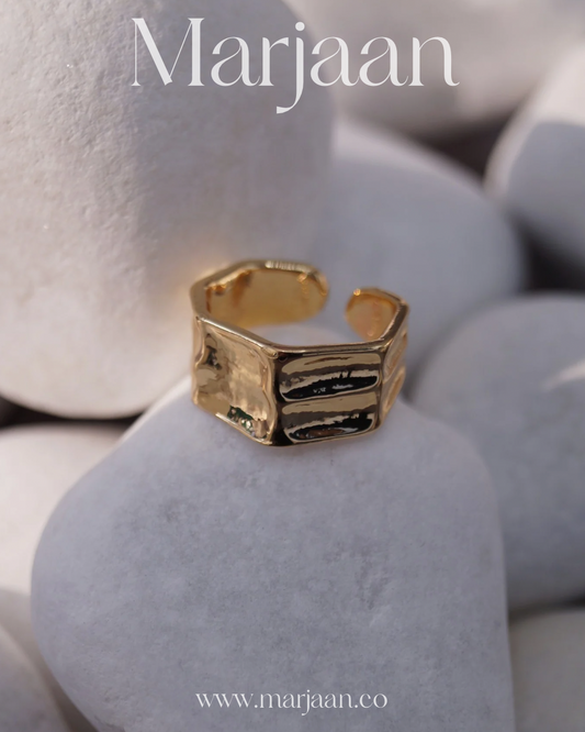 Chunky Sculpted Band
