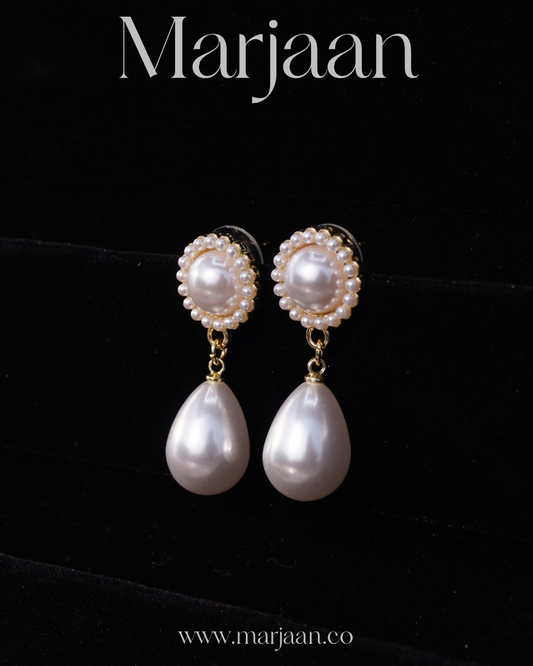 Teardrop Daisy Pearl Earrings